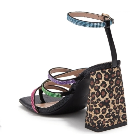 BETSEY JOHNSON Graviti Embellished Leopard Print Block Heel Sandal Size 9.5 - Picture 2 of 10